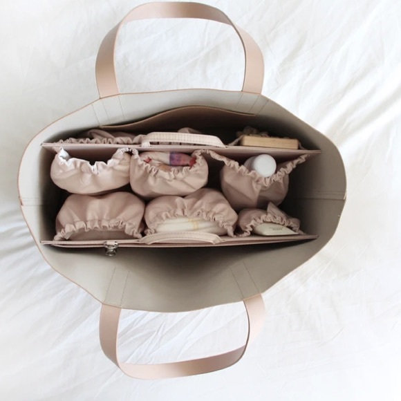 SOLD NWT Tote Savvy Bag Organizer Insert in Almond - Picture 2 of 13